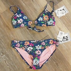 NWT Floral bikini